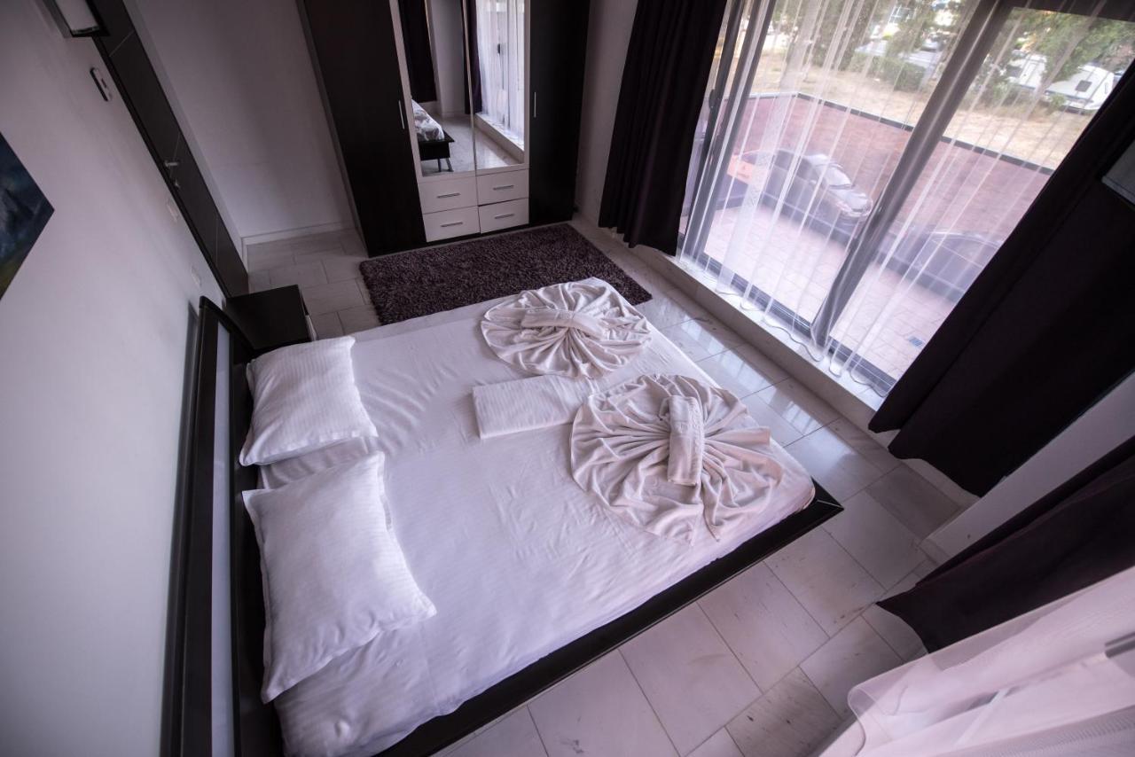 Sns Apartament In Vila Sophia Мамая Экстерьер фото