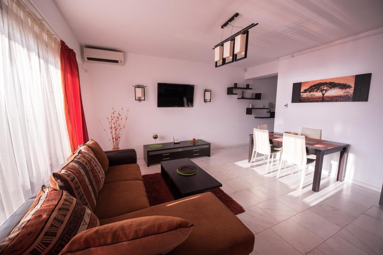 Sns Apartament In Vila Sophia Мамая Экстерьер фото